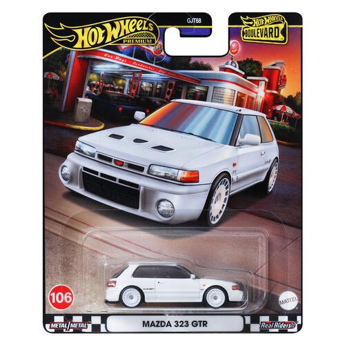 Hot Wheels GJT68 Boulevard Dash Y Set of 10 